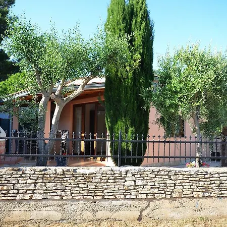 Apartment Kiki 150 Meters To The